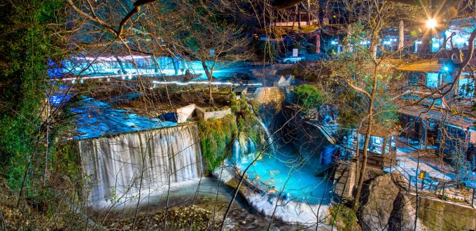 thermal-springs-in-greece-loutra-pozar-thermal-baths-and-hot-springs-in-nature-in-loutraki-near-edessa-macedonia-greece